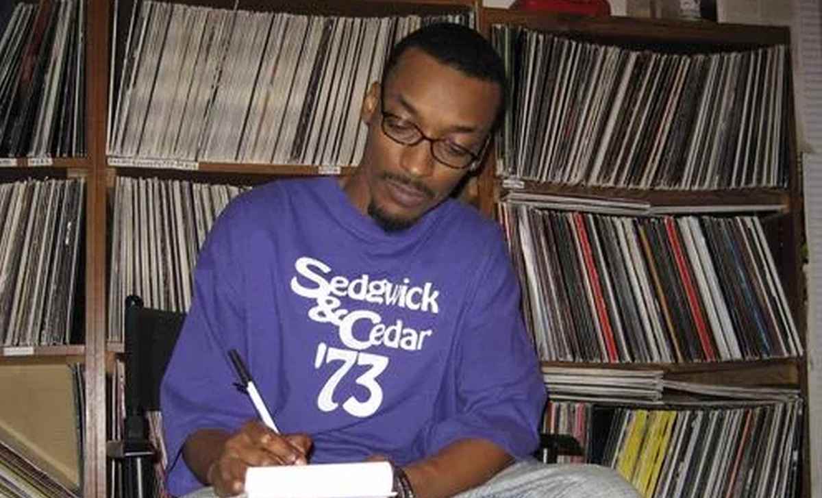 4 Ize Rapper 4-IZE julkaisi uuden musavideon 'Berenstain'