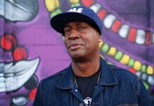 Grandmaster Flash avasi DJ-tekniikoidensa syntyä!